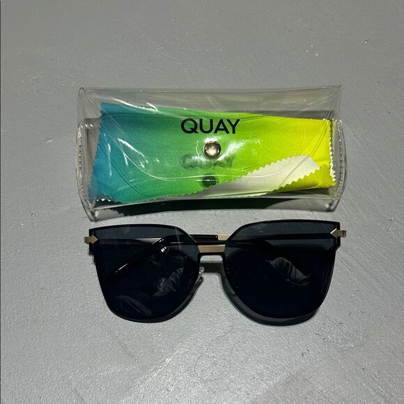 Women’s Sunglasses with Case and Cloth - Picture 1 of 8